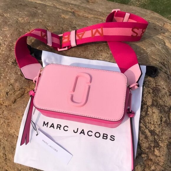 Marc Jacobs Snapshot Camera Bag Pink
